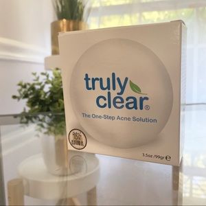 NIB Truly Clear face wash bar
